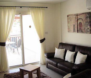 Riverside Apartment Complex Geroskipou Экстерьер фото